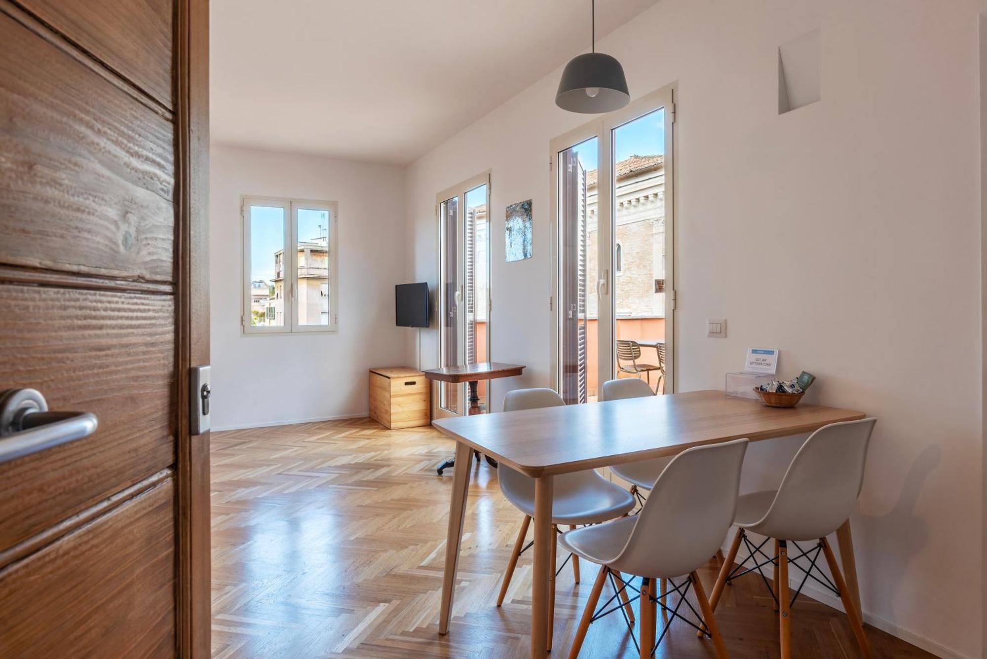 Apartment With Terrace In Via Del Pellegrino - FromhometoRoma Exterior foto